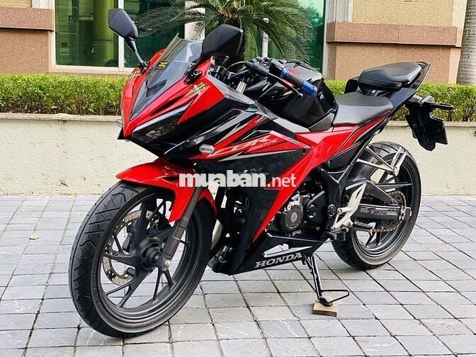 HONDA CBR 150 Bản 2 Mắt Màu HOTT Xe Máy ZIN 2018