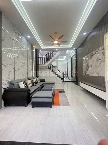 BÁN NHÀ 1 TRỆT 1 LẦU Q.12 (4.2x16), 4PN, 3WC, GIÁ 4 TỶ 850TR
