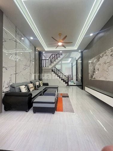 BÁN NHÀ 1 TRỆT 1 LẦU Q.12 (4.2x16), 4PN, 3WC, GIÁ 4 TỶ 850TR