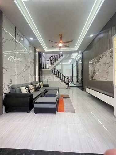 BÁN NHÀ 1 TRỆT 1 LẦU Q.12 (4.2x16), 4PN, 3WC, GIÁ 4 TỶ 850TR