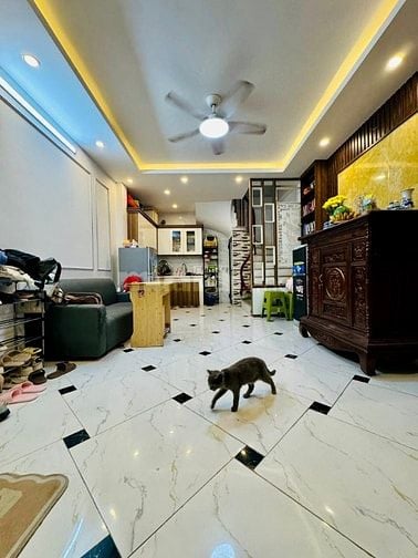 Bán nhà phố Thanh Đàm, 36m2, 4 tầng, mặt tiền 4m, vị trí rất đẹp, ô tô