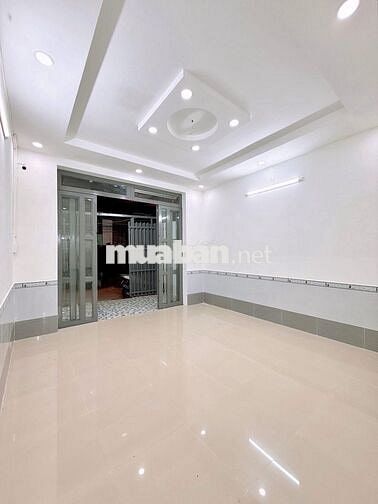 Bán vội căn nhà ở Tân Thới Nhì Hóc Môn, 950tr.SHR.(5x24)