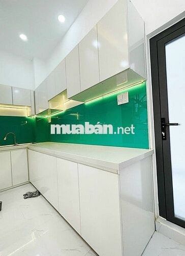 Cần cho thuê nhà MT 17A Phạm Văn Hai P.1 Q.Tân Bình
