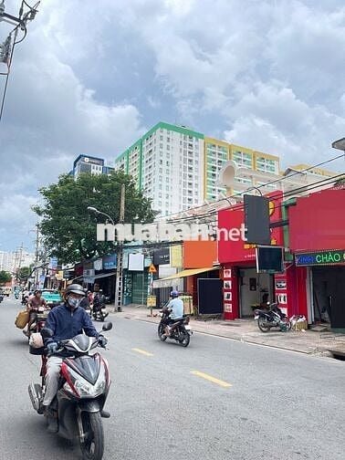 CHO THUÊ NHÀ MẶT TIỀN ĐƯỜNG ÂU CƠ 4,5 X 30m, GẦN ĐƯỜNG BA VÂN