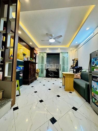 Bán nhà phố Thanh Đàm, 36m2, 4 tầng, mặt tiền 4m, vị trí rất đẹp, ô tô