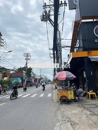 CHO THUÊ NHÀ MẶT TIỀN ĐƯỜNG ÂU CƠ 4,5 X 30m, GẦN ĐƯỜNG BA VÂN