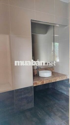 💥 Siêu vị trí 2MT Nguyễn Chí Thanh Q5, 14x16m, thuê 100tr/tháng