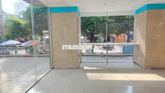 💥 Siêu vị trí 2MT Nguyễn Chí Thanh Q5, 14x16m, thuê 100tr/tháng