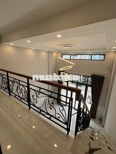BÁN NHÀ MẶT TIỀN ĐƯỜNG SỐ 5 TRUNG TÂM Q7