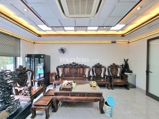 Bán nhà Nguyễn Cảnh Dị - Đại Kim 90m2, đường 10m, vỉa hè, ô tô tránh