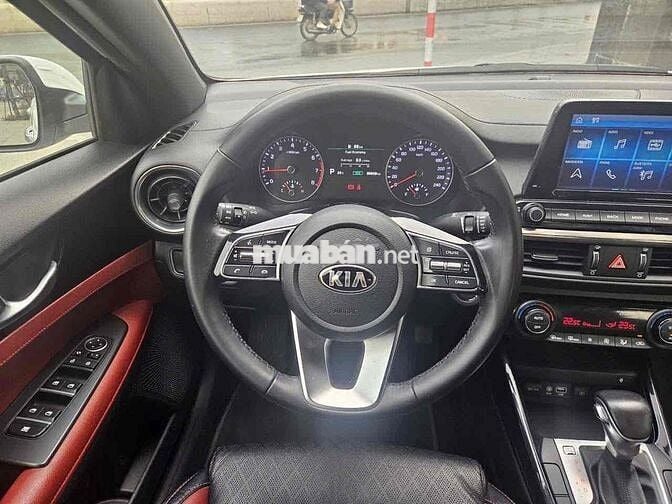 Kia Cerato 2019 2.0 AT Premium - 45000 km