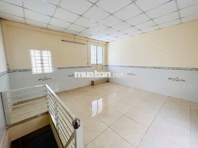 Nhà Trệt Lửng Hẻm đường Hoàng Văn Thụ chỉ 5,5 triệu
