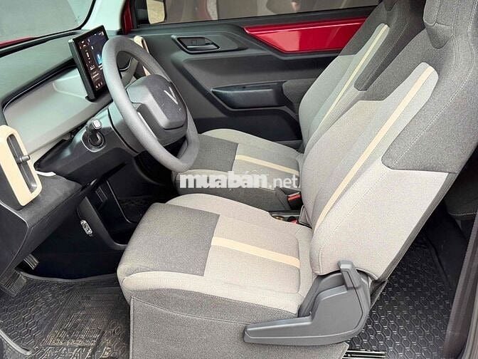 VF3 sx 4/2025 bản Mua Pin - odo: 5.900km
