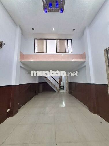 CHO THUÊ NHÀ NGUYÊN CĂN HXH TRÁNH Q3 - NHÀ 4 TẦNG - 19 TRIỆU/THÁNG