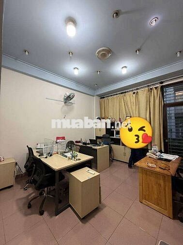 Nhà 3 Tầng Xe Tải Thông, Khu Cộng Hoà, Gần T3