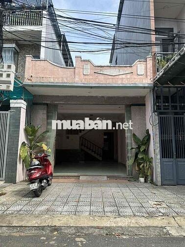mặt tiền sau lưng bến xe hiếm có dễ cải tạo cho thuê có dòng tiền