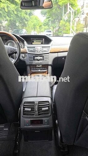 Mercedes Benz E Class 2010 - 63376 km