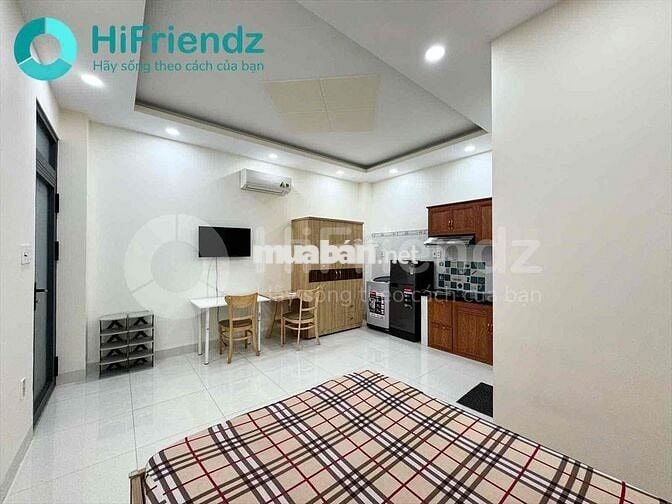 Căn Hộ Studio Máy Giặt Riêng Thang Máy Full Nội Thất Ngay Cầu Vượt 3/2