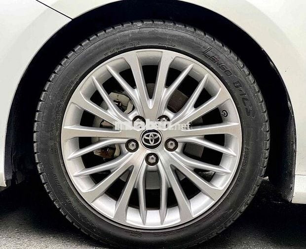Toyota Camry 2020 2.5Q - 82000 km