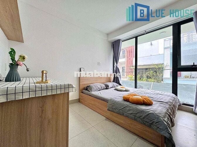 TRỐNG SẴN Ở LIỀN CĂN HỘ TÂN BÌNH VIEW KÍNH NGAY CẦU HOÀNG HOA THÁM