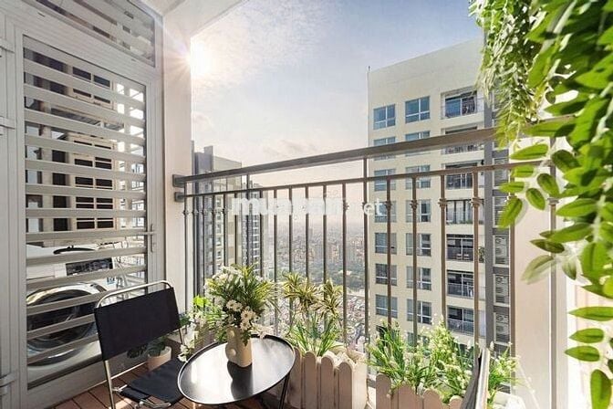 CHỦ ĐANG CHO THUÊ CĂN HỘ 2PN TÒA CENTRAL TẠI VINHOMES CENTRAL PARK