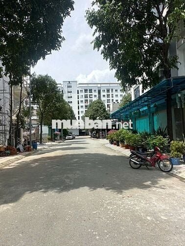 Bán nhà mặt tiền kinh doanh, KDC ngay chung cư Thanh Bình Chợ 434
