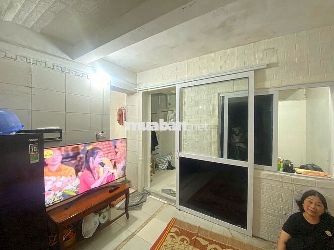 Cho  thuê căn hộ 52m2 - Tầng 1, nhà A4 tập thể Len nhuộm Hà Đông