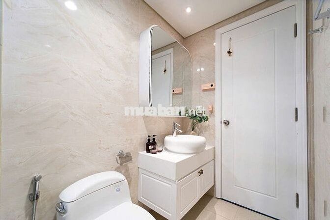 CHỦ ĐANG CHO THUÊ CĂN HỘ 2PN TÒA CENTRAL TẠI VINHOMES CENTRAL PARK