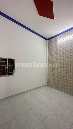 Nhà 1 trệt 1,dt(4x10) lầu khu vực Hóc Môn ngay chợ Nhị Xuân giá 595tr