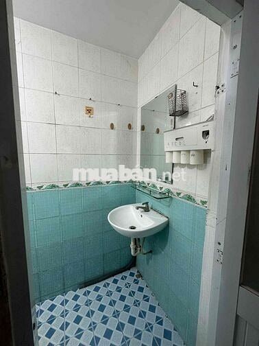 Cho thuê nhà nguyên căn a đường Bùi Đình Túy Quận BT