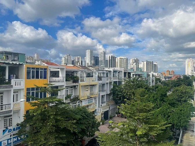 Bán gấp nhà phố mặt tiền đường Cao Đức Lân, sổ hồng chính chủ 23  tỷ
