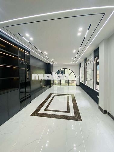 Bán nhà 7 tầng- phố Trạm phường Long Biên, gần Aeon, cầu Vĩnh Tuy.