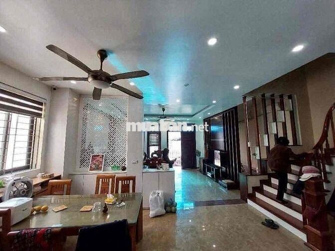 Hơn 90tr/m có biệt thự Ngũ Hiệp-Gara oto-130m*3tầng; MT8m