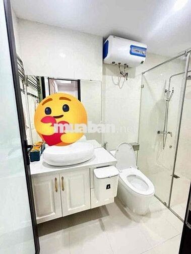 Hơn 8 tỷ có nhà mới siêu đẹp Yên Kiện-oto tránh,vào nhà-45m*5tầng;4N