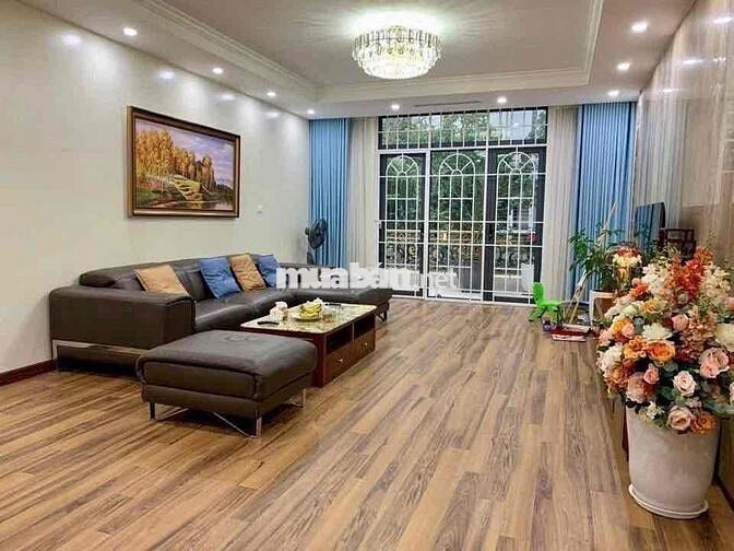Chính chủ gửi bán gấp LKVăn Phú- công viên 365 - 100m nhỉnh24tỷ