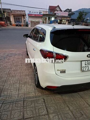 Kia Rondo 2020 Deluxe - 82000 km