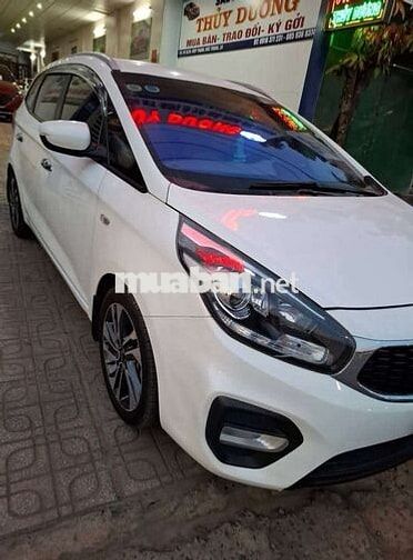 Kia Rondo 2020 Deluxe - 82000 km