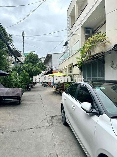 SIÊU RẺ. CĂN GÓC 3 TẦNG. 90M2 NGANG GẦN 6M. HXH ĐỖ. GẦN GA VĂN THÁNH