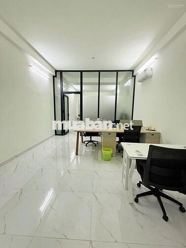 SIÊU PHẨM - 122D đường Nguyễn Hồng Đào.Diện tích: 5,2x20m DTSD 300m2