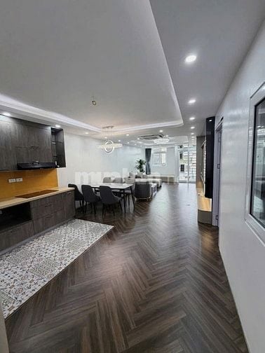 BÁN GẤP - CĂN HỘ CC - VẠN BẢO - VẠN PHÚC - BA ĐÌNH 