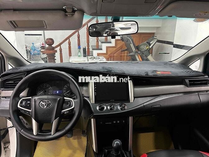 Toyota Innova 2019 2.0E - 92000 km