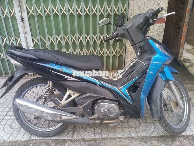 Dư xe cần bán lại