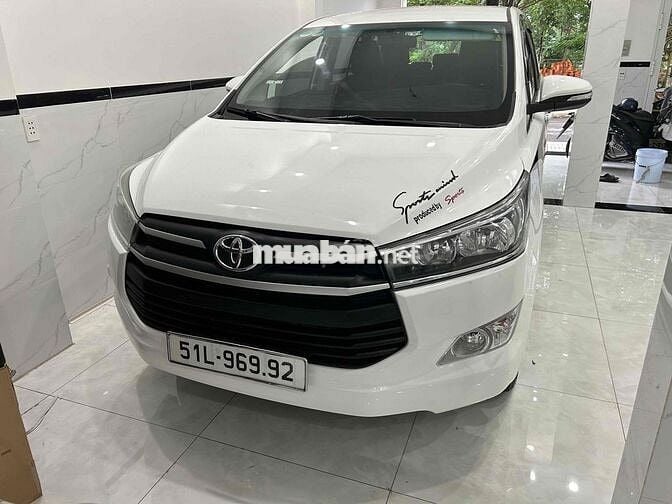 Toyota Innova 2019 2.0E - 92000 km