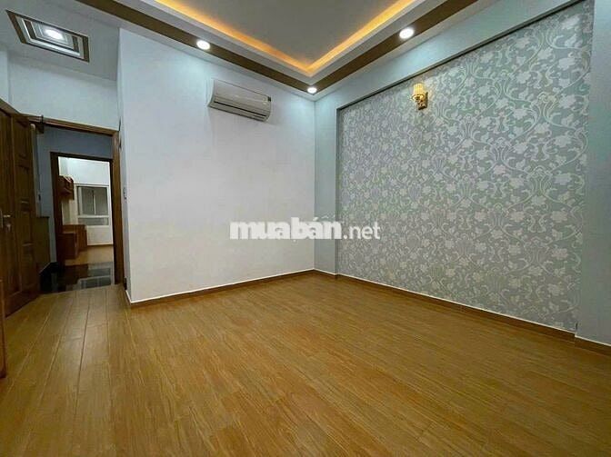 Cần cho thuê nhà MT 134A Kênh Tân Hóa P.Phú Trung Q.Tân Phú