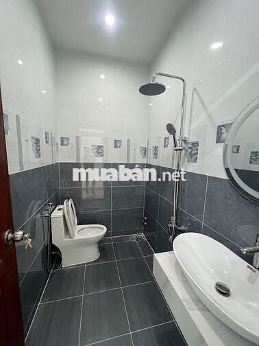 BÁN NHÀ SHR 3 TẦNG 64M2 4X16 P TÂN CHÁNH HIỆP Q12 6TỶ6