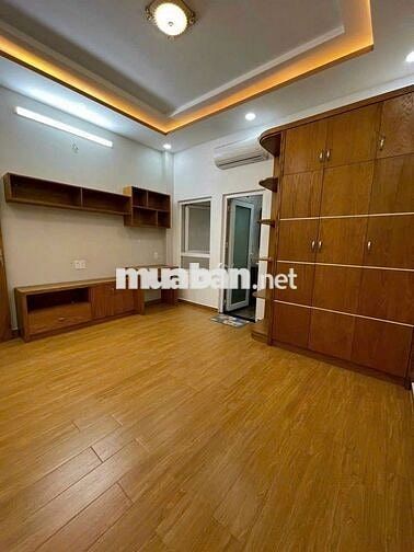 Cần cho thuê nhà MT 134A Kênh Tân Hóa P.Phú Trung Q.Tân Phú