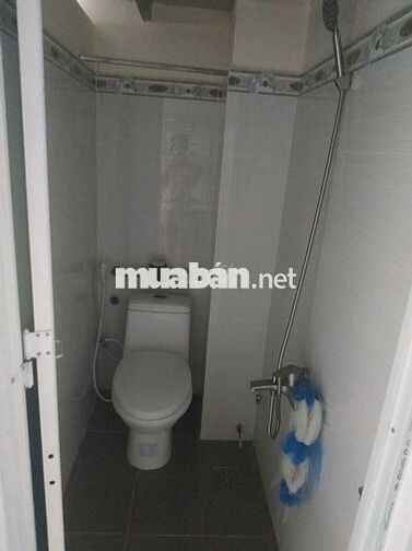 Phòng trọ 18m2 Trần Hưng Đạo, quận Tân Phú