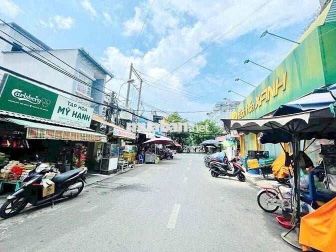 Mặt Tiền -Đường Lâm Văn Bền- Rộng thênh thang