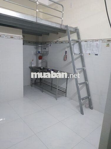 Phòng trọ 18m2 Trần Hưng Đạo, quận Tân Phú