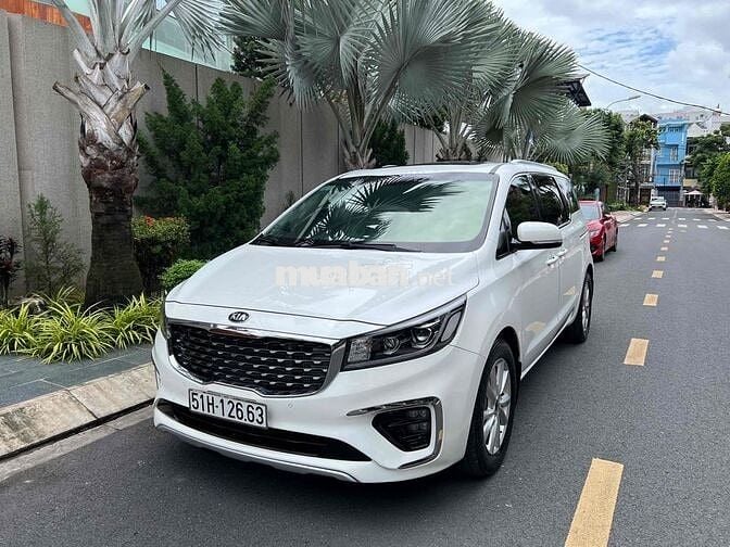 Kia Sedona 2.2D máy dầu 7 chổ full option 2019